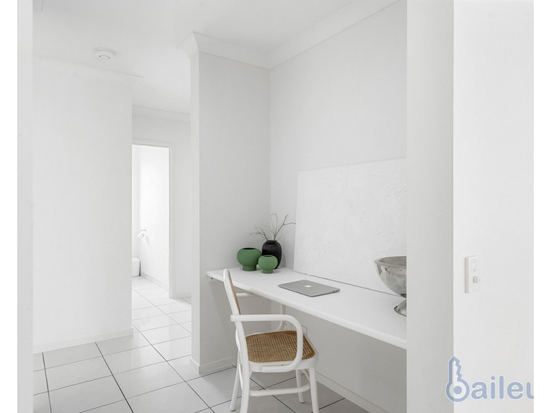 24 Balzan Drive, Rural View QLD 4740