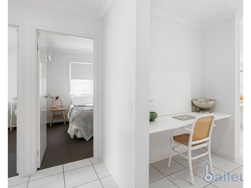 24 Balzan Drive, Rural View QLD 4740