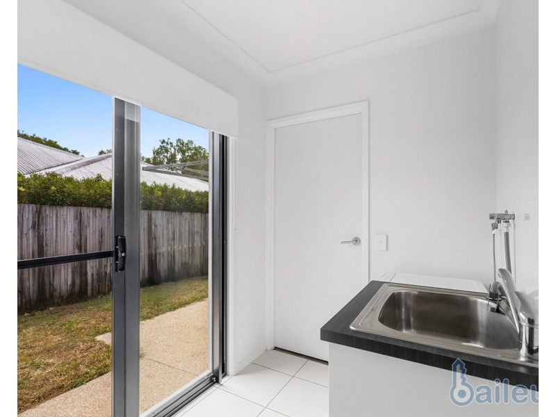 24 Balzan Drive, Rural View QLD 4740