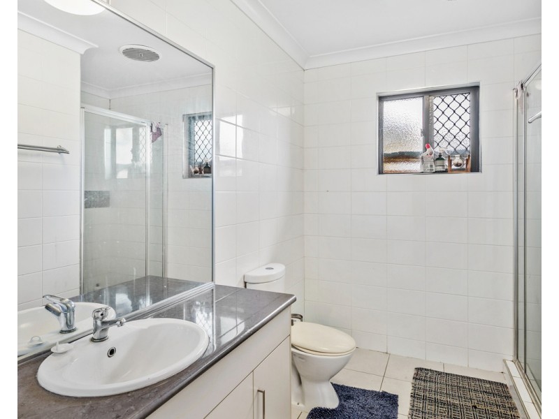 76 West Street, Sarina QLD 4737