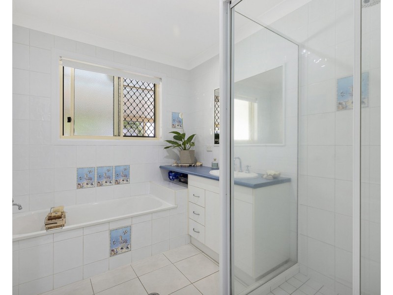 98 Emperor Drive, Andergrove QLD 4740