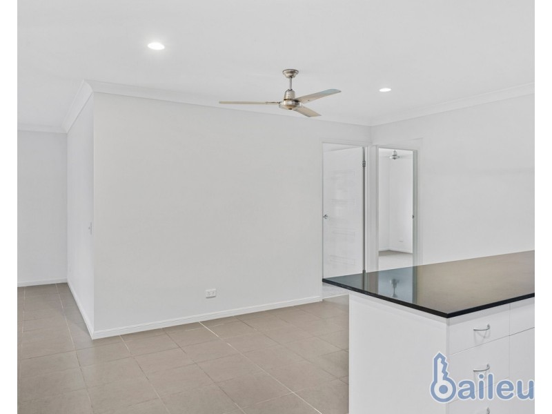 2/2 Whitehaven Drive, Blacks Beach QLD 4740