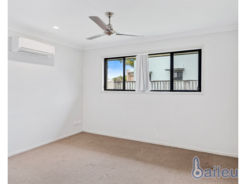 2/2 Whitehaven Drive, Blacks Beach QLD 4740