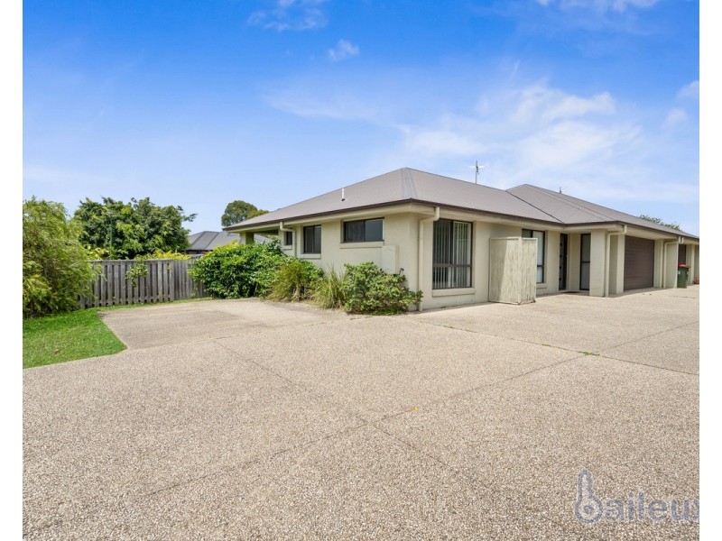 1/10 Whitehaven Drive, Blacks Beach QLD 4740