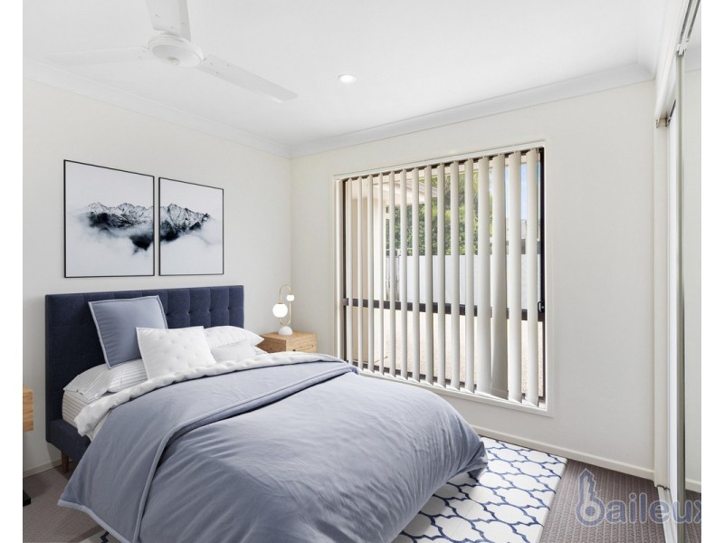 1/10 Whitehaven Drive, Blacks Beach QLD 4740