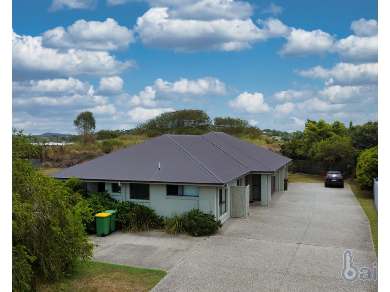 1/10 Whitehaven Drive, Blacks Beach QLD 4740