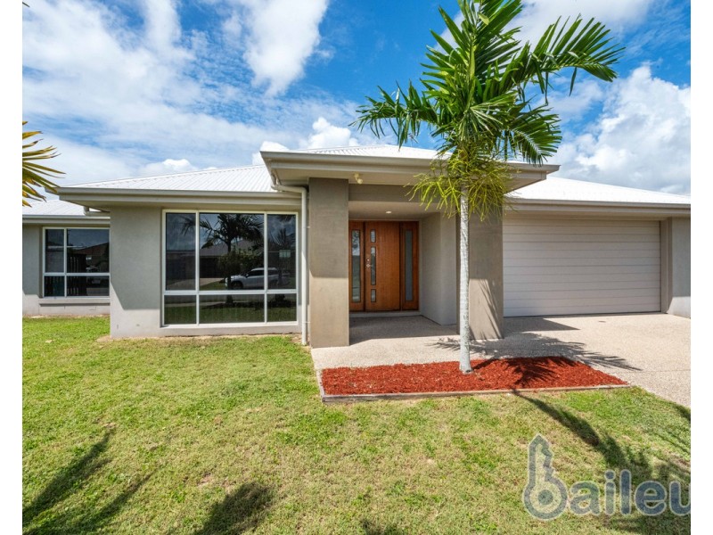 55 Schooner Avenue, Bucasia QLD 4750