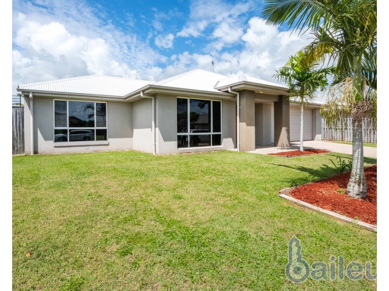 55 Schooner Avenue, Bucasia QLD 4750