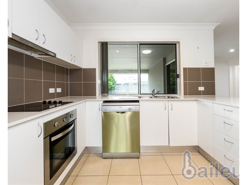 55 Schooner Avenue, Bucasia QLD 4750