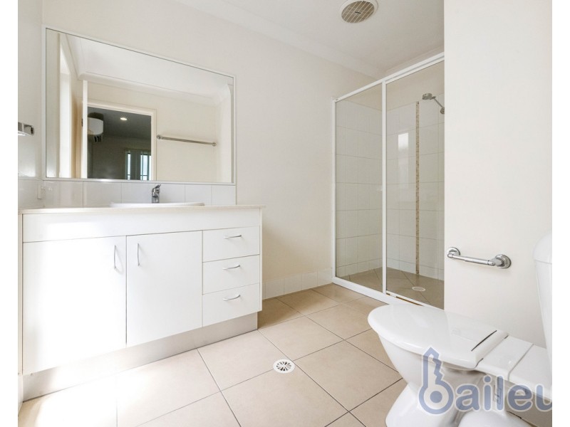 55 Schooner Avenue, Bucasia QLD 4750