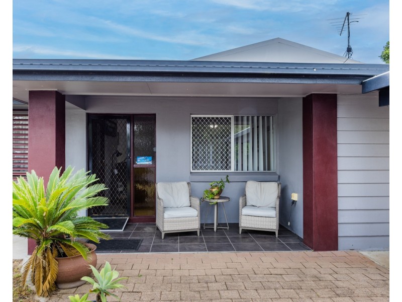 19 Bourke Street, Blacks Beach QLD 4740