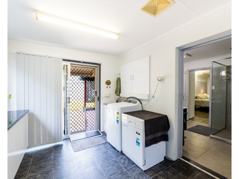 19 Bourke Street, Blacks Beach QLD 4740