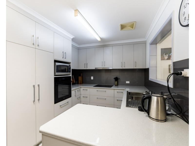 19 Bourke Street, Blacks Beach QLD 4740