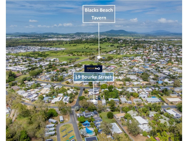 19 Bourke Street, Blacks Beach QLD 4740