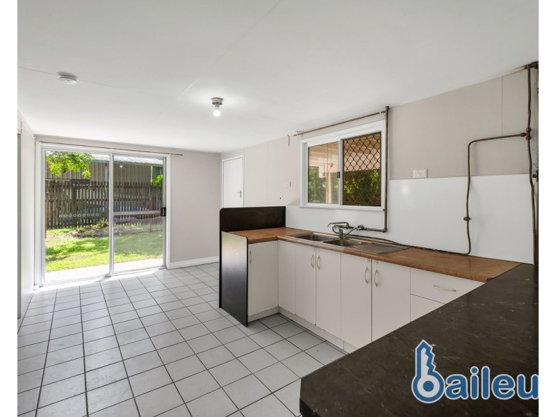 1 Upton Avenue, Andergrove QLD 4740