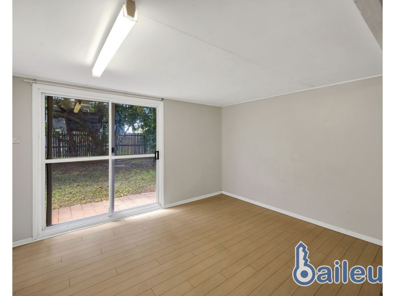 1 Upton Avenue, Andergrove QLD 4740