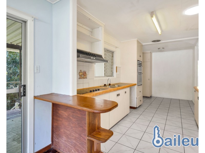 1 Upton Avenue, Andergrove QLD 4740