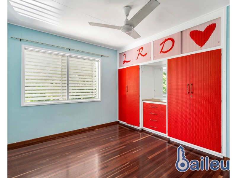 1 Upton Avenue, Andergrove QLD 4740