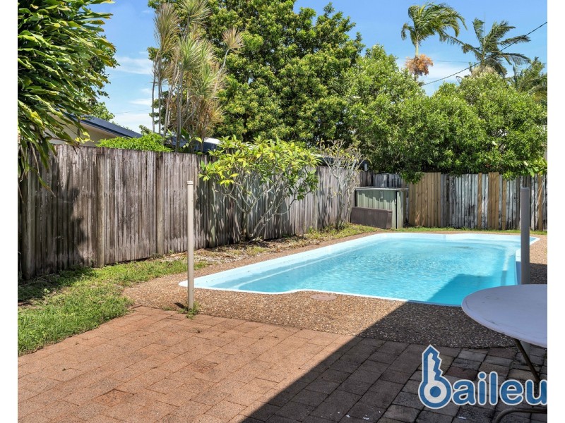 1 Upton Avenue, Andergrove QLD 4740