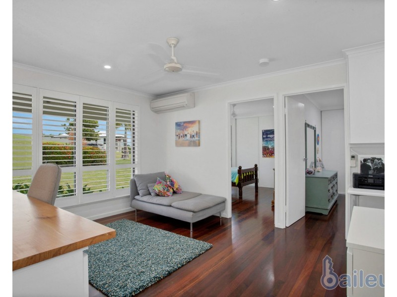 21 Sailaway Drive, Eimeo QLD 4740