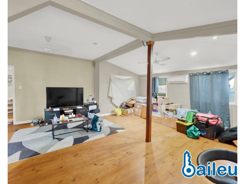 1 Andergrove Road, Andergrove QLD 4740