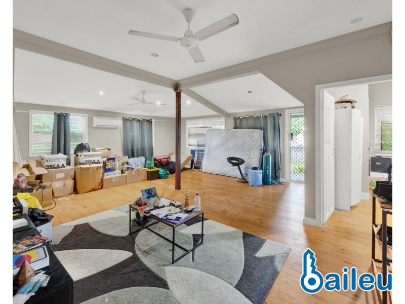 1 Andergrove Road, Andergrove QLD 4740