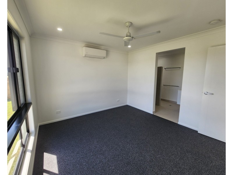 23 Regal Circuit, Beaconsfield QLD 4740