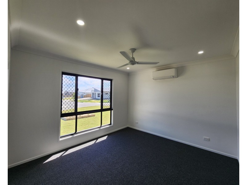 23 Regal Circuit, Beaconsfield QLD 4740