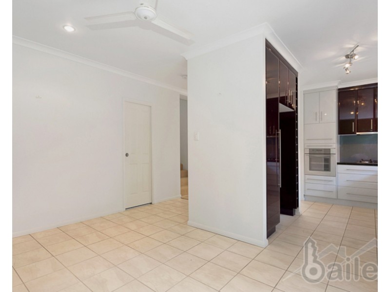 4/21-23 Holland Street, West Mackay QLD 4740