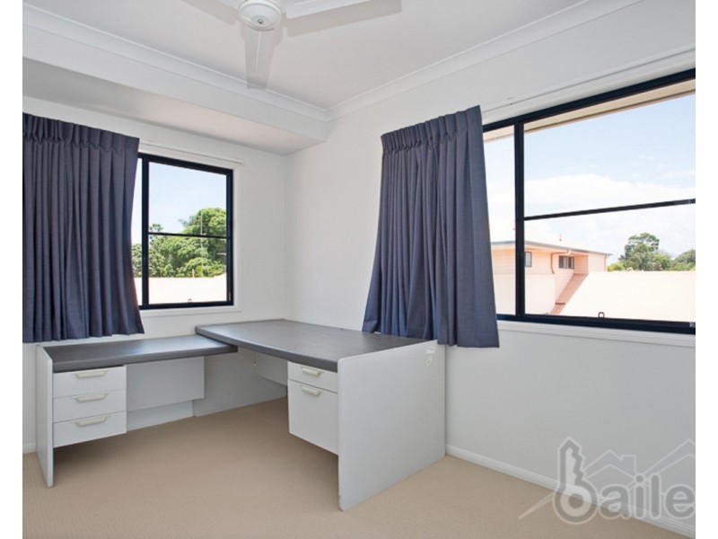 4/21-23 Holland Street, West Mackay QLD 4740