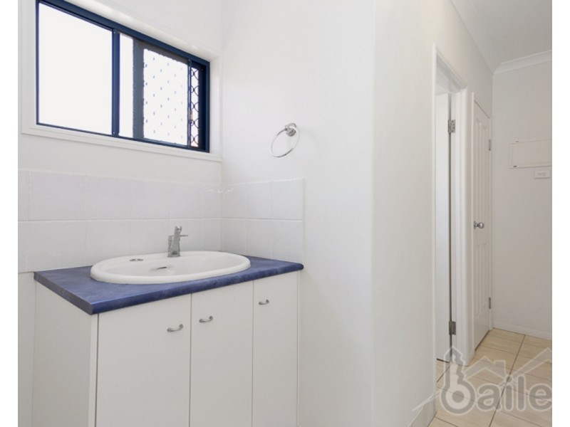 4/21-23 Holland Street, West Mackay QLD 4740