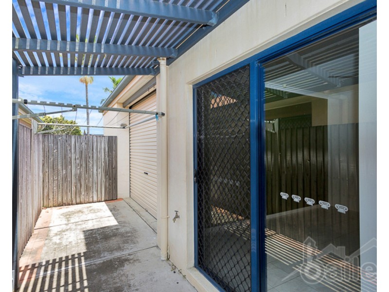 4/21-23 Holland Street, West Mackay QLD 4740