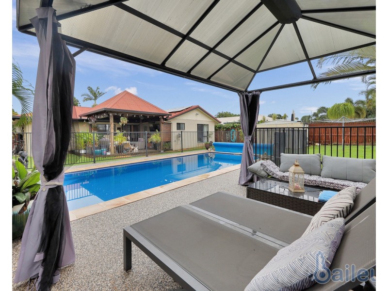 17 Marine Parade, Bucasia QLD 4750