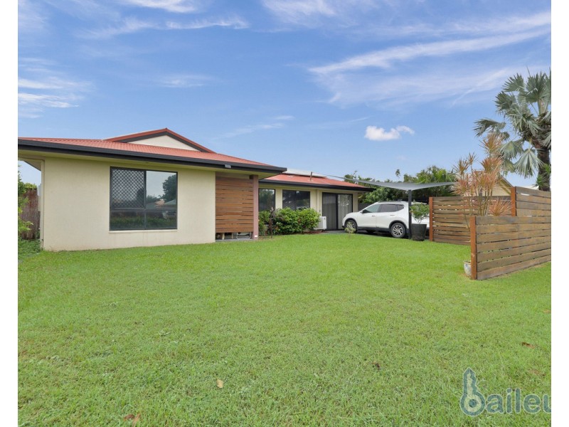 17 Marine Parade, Bucasia QLD 4750