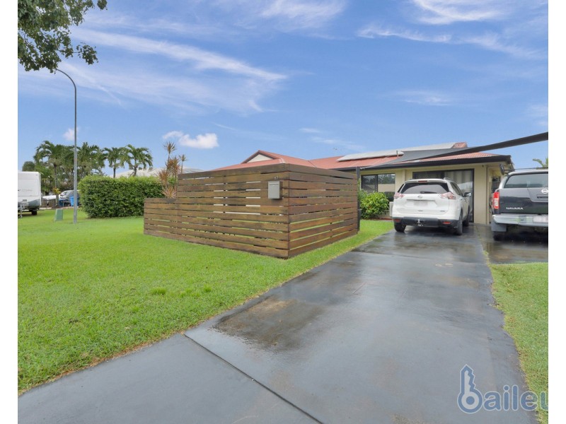 17 Marine Parade, Bucasia QLD 4750