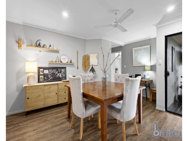 17 Marine Parade, Bucasia QLD 4750