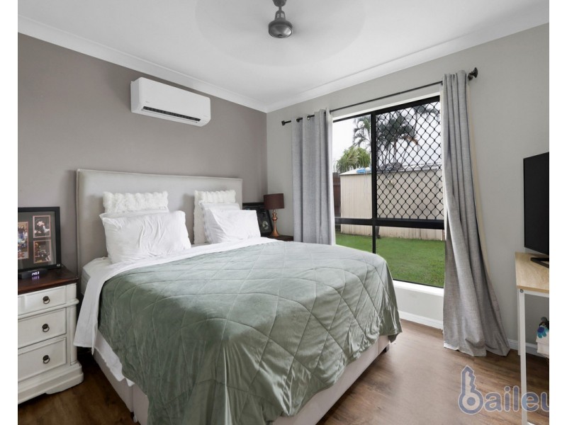17 Marine Parade, Bucasia QLD 4750