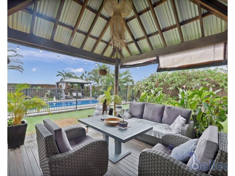 17 Marine Parade, Bucasia QLD 4750