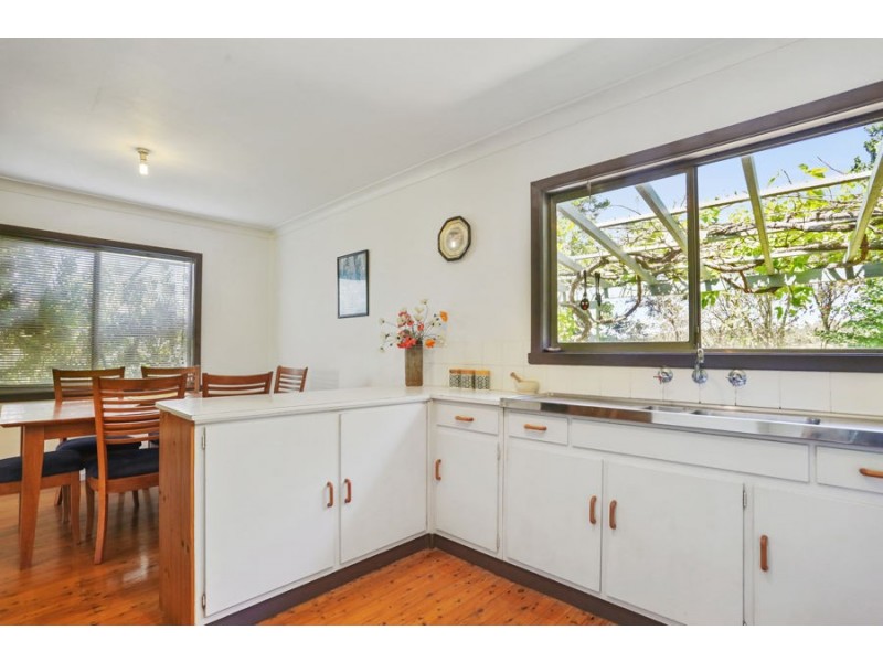 36 Princes Hwy, Bodalla NSW 2545