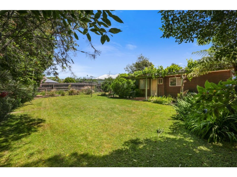 36 Princes Hwy, Bodalla NSW 2545