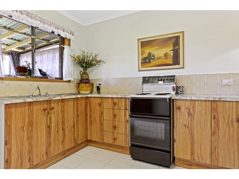 38 Berrima Pde, Surfside NSW 2536