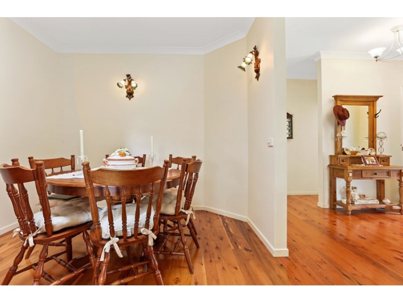 54 Kookaburra Pl, Bodalla NSW 2545