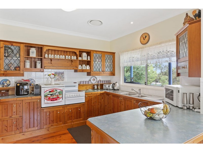 54 Kookaburra Pl, Bodalla NSW 2545