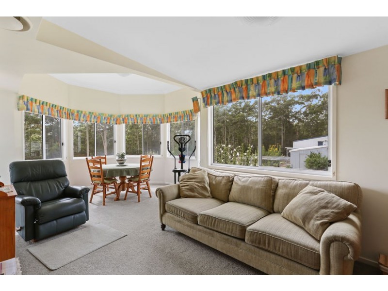 54 Kookaburra Pl, Bodalla NSW 2545