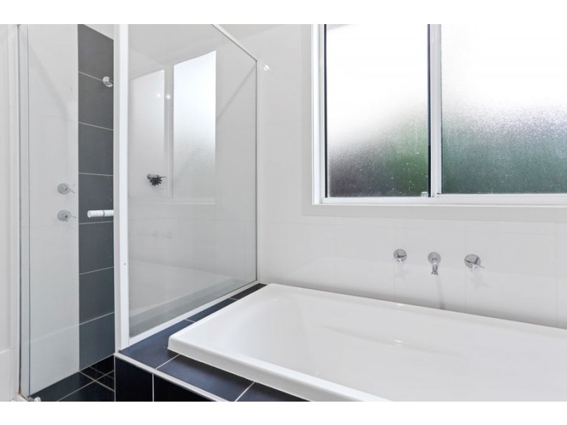 4b Jade Place, Bodalla NSW 2545