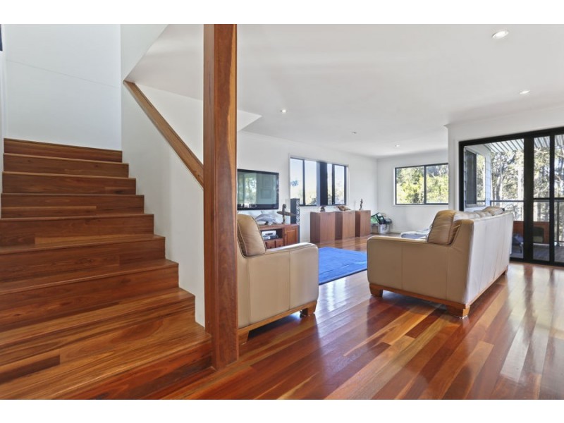71 Forest Pde, Tomakin NSW 2537