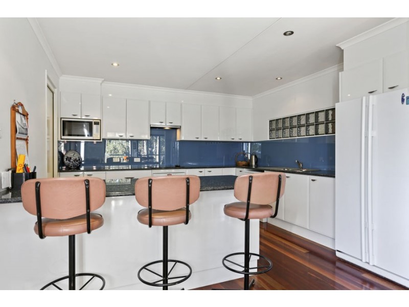71 Forest Pde, Tomakin NSW 2537