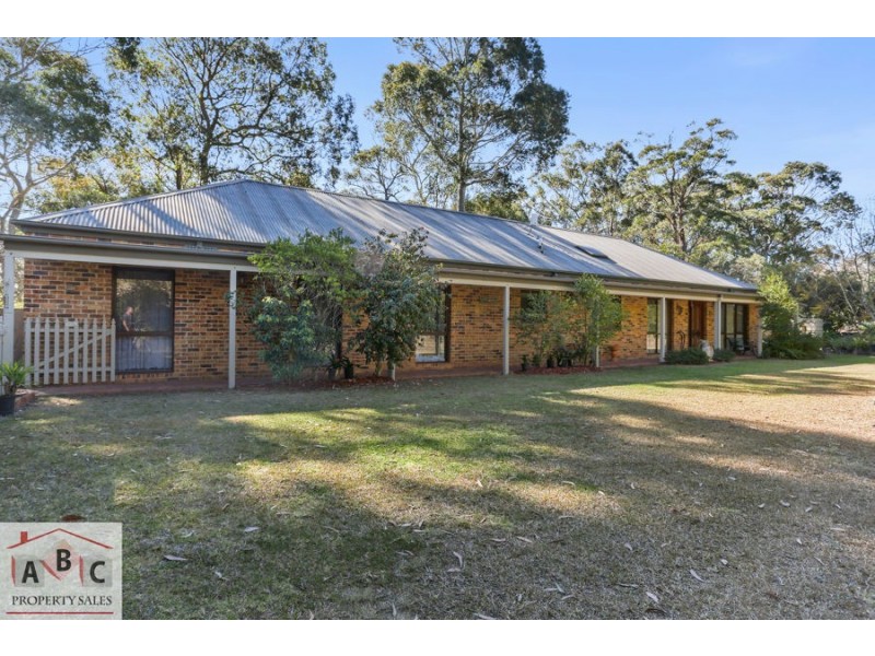 2 Kauzal Cres, Surf Beach NSW 2536