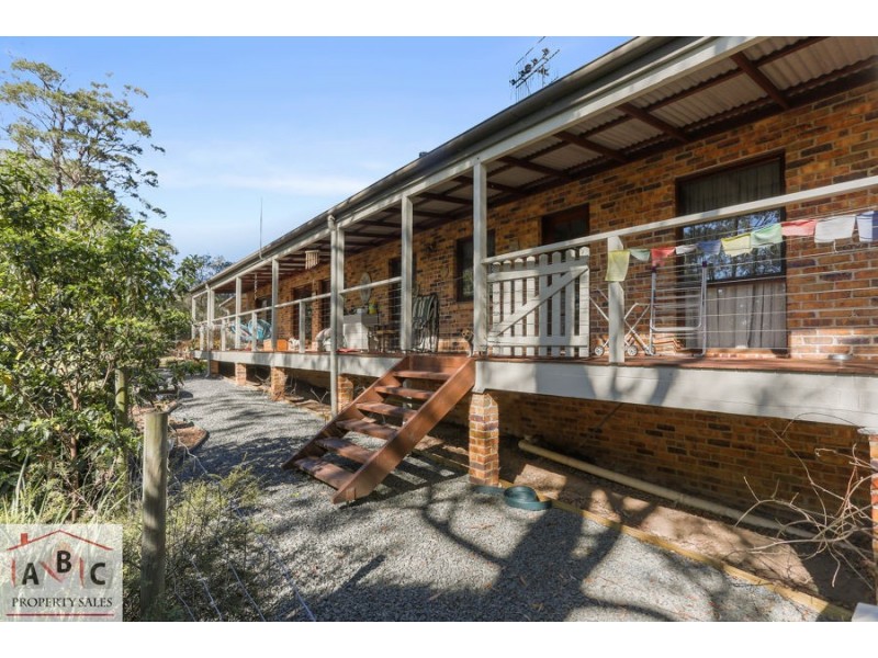 2 Kauzal Cres, Surf Beach NSW 2536