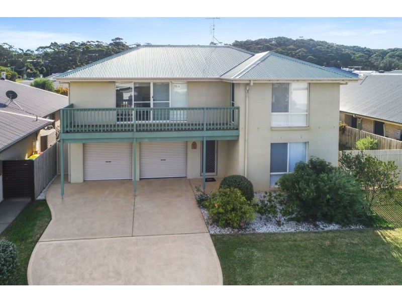 4 Bada La, Tomakin NSW 2537
